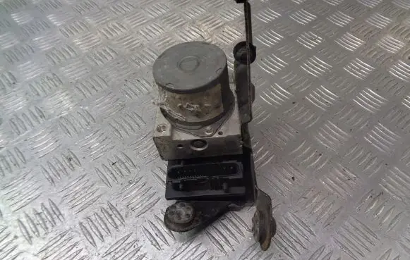 Renault Scenic II - Grand scenic II ABS Pump 8200038695