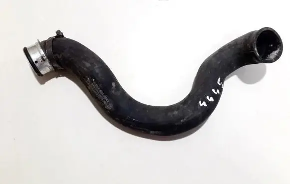 Mercedes-Benz C AMG W204 Engine coolant pipe/hose 2045013082