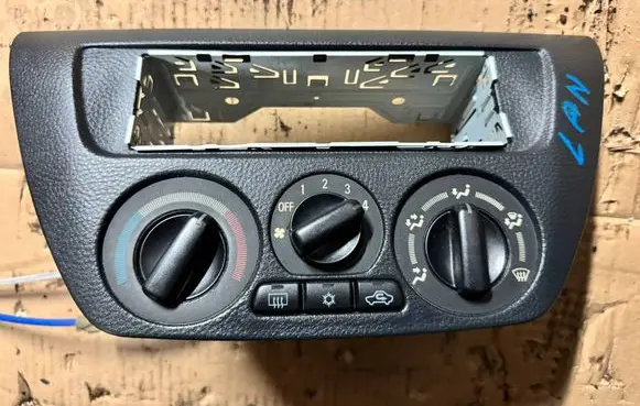 Mitsubishi Lancer Climate control unit MN185097HA 400216