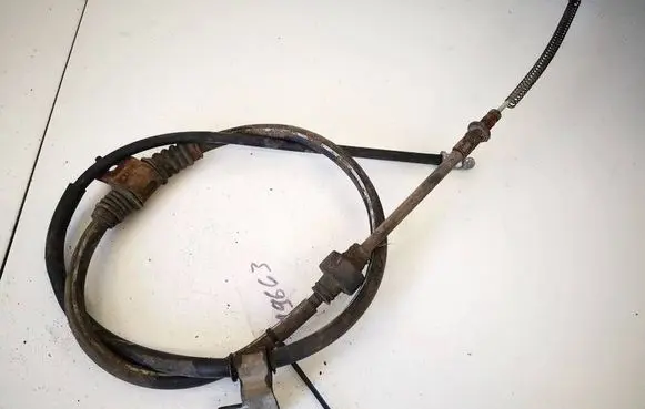 Handbrake/parking brake wiring cable