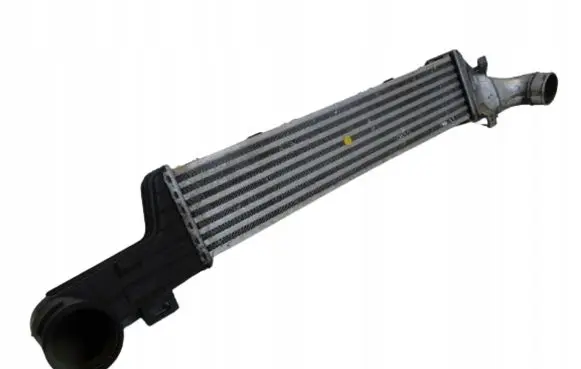 Mercedes-Benz E W210 Intercooler radiator A2105001200 A2105001800