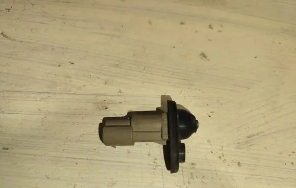 Opel Astra G Front door sensor 09153611