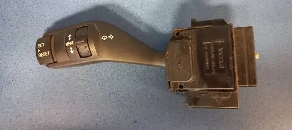 Ford Focus Indicator stalk 17D940A