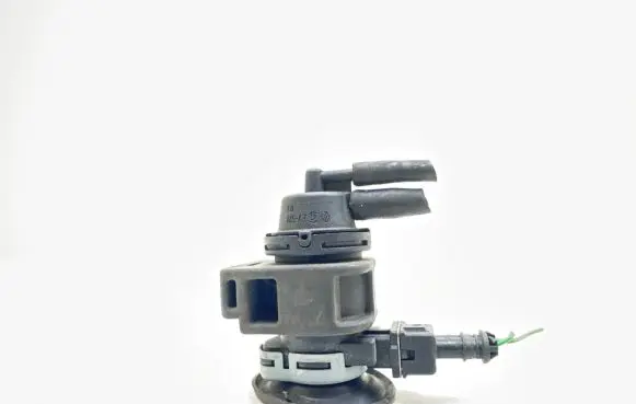 Nissan Qashqai Turbo solenoid valve 8200575400