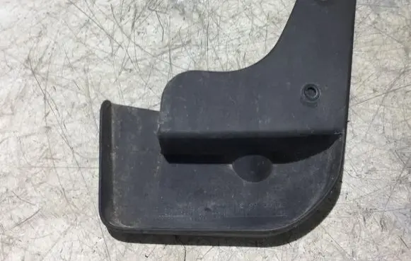 Toyota Yaris Rear mudguard 416B996800