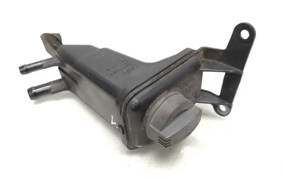 Audi A4 S4 B7 8E 8H Power steering fluid tank/reservoir 8E0422373B 8d0422361c