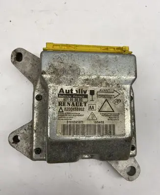 Renault Laguna II Airbag control unit/module 8200138952