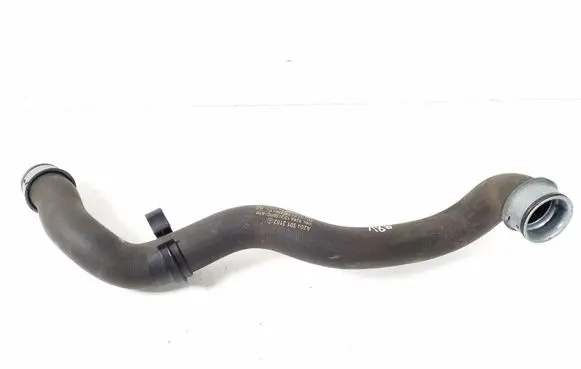 Mercedes-Benz E W212 Engine coolant pipe/hose A2045013182