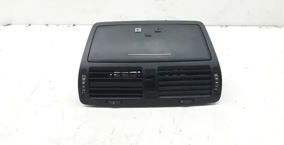 Skoda Octavia Mk2 (1Z) Dash center air vent grill 1Z0820951
