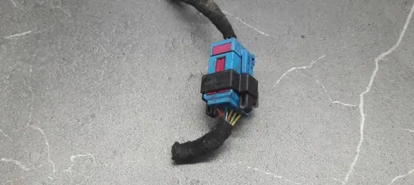 Audi A6 Allroad C5 Steering rack control module 