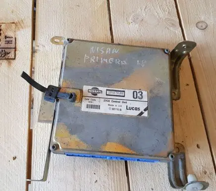 Nissan Primera Engine control unit/module 2371070J66