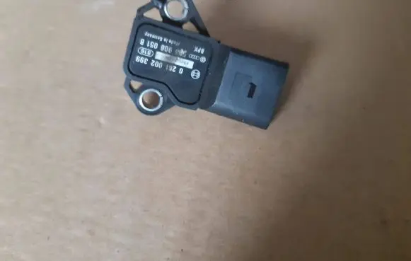 Volkswagen Sharan Air pressure sensor 0281002399