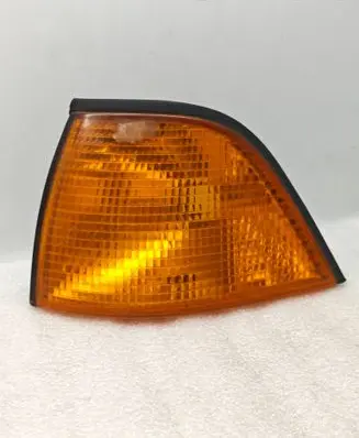 BMW 3 E36 Front indicator light 1393277 858053 E11015263