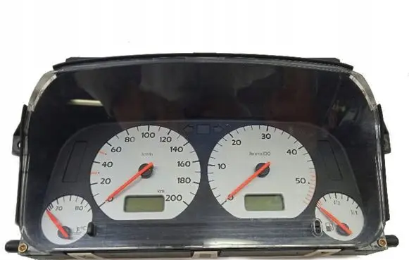 Volkswagen Golf III Speedometer (instrument cluster) 6160633142