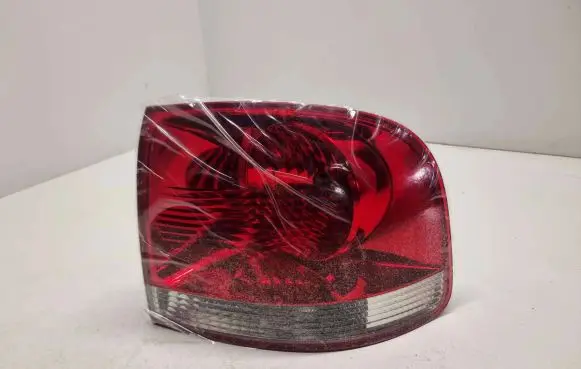 Volkswagen Touareg I Rear/tail lights 7L6945096K