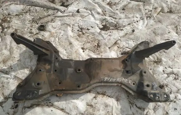 Hymer B678 Front subframe 