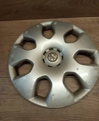 Opel Astra J R17 wheel hub/cap/trim 13267802 13267803