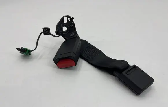 Jaguar XE Rear seatbelt buckle GX73613K22AC 628913900G
