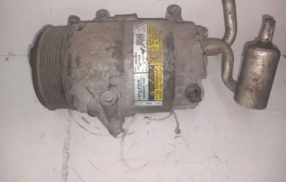 Renault Espace III Air conditioning (A/C) compressor (pump) 8200C67915 01139509