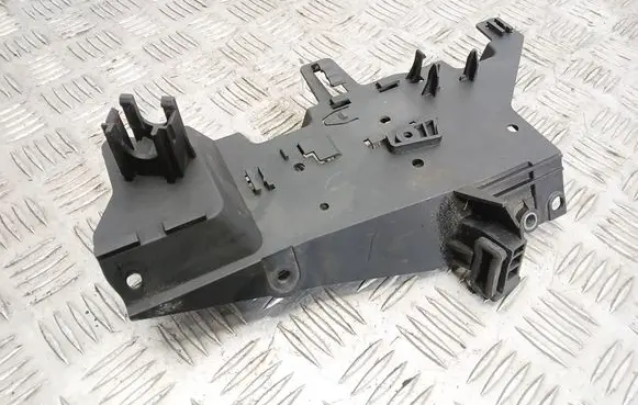 BMW 5 F10 F11 Other engine bay part 7811112 62440410