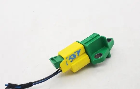 Audi Q5 SQ5 Airbag deployment crash/impact sensor 1K0909606C 5WK43544