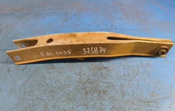 Suzuki Kizashi Rear control arm 4635057L00
