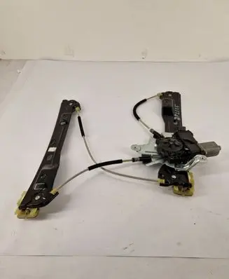 Opel Insignia A Front window lifting mechanism without motor C07521102