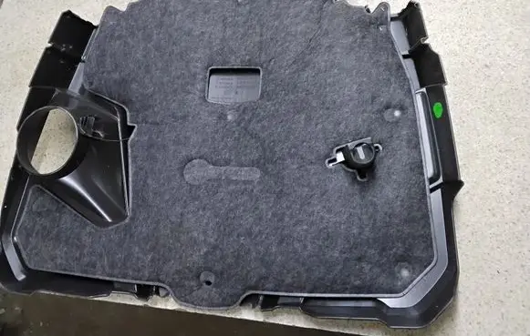 Porsche Macan (95B) Engine cover (trim) 95b103925k