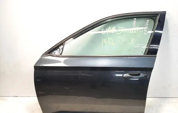 Skoda Superb B8 (3V) Front door 