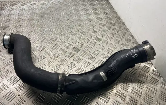 BMW 5 F10 F11 Intercooler hose/pipe 7809834 11617809834