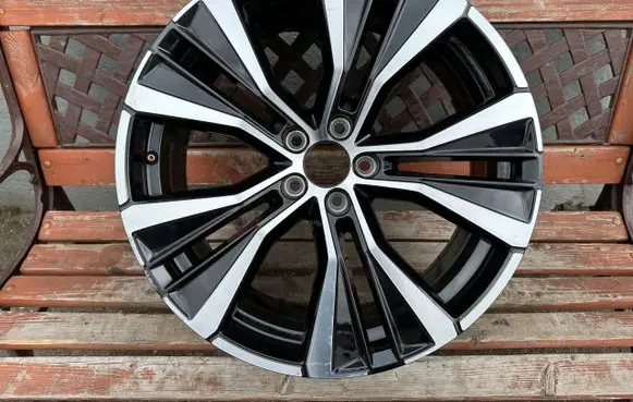 Volvo XC60 R20 alloy rim 