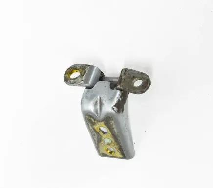 Hyundai Getz Rear door upper hinge