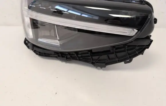 Volvo XC40 Headlight/headlamp 32404666