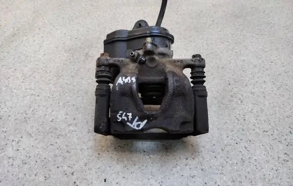 Rear brake caliper