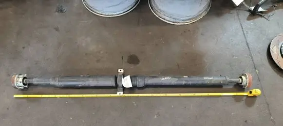 Dodge Challenger Drive shaft (set) 68272626AD