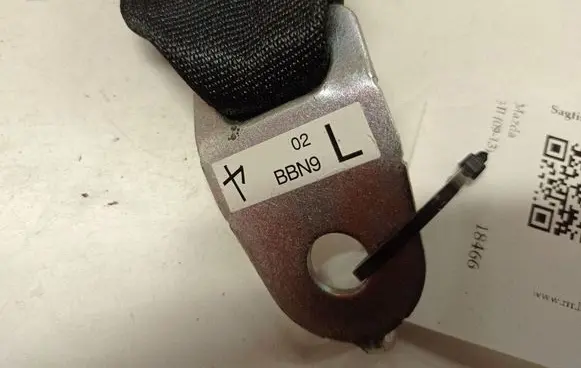 Mazda 3 II Rear seatbelt buckle 090304G2X BBN9