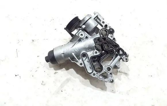 Mercedes-Benz GLE W167 Oil filter mounting bracket A6541805700