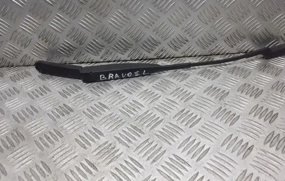Fiat Bravo Front wiper blade arm