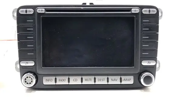 Radio/CD/DVD/GPS head unit