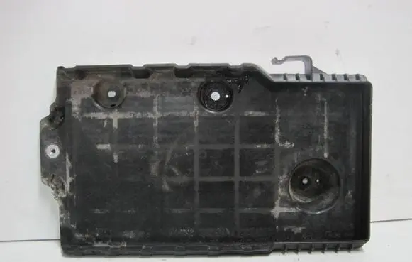 Volvo V40 Battery tray 31301934