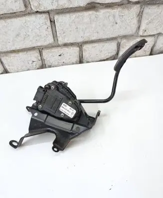 Renault Trafic II (X83) Accelerator throttle pedal 6PV00811914 7700313060