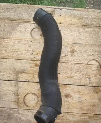 Mazda 3 II Intercooler hose/pipe 110903