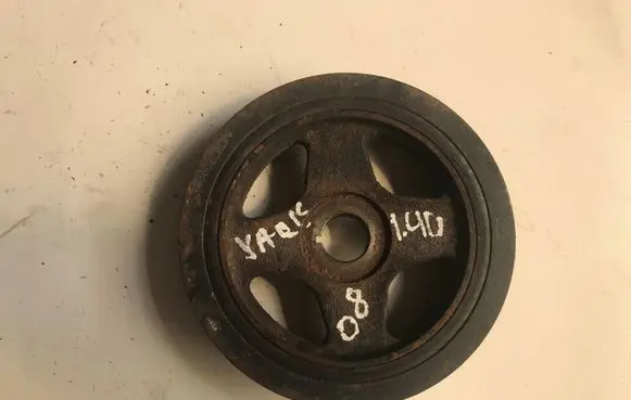 Toyota Yaris Crankshaft pulley