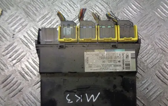 Ford Mondeo Mk III Voice control module 1S7T14B056