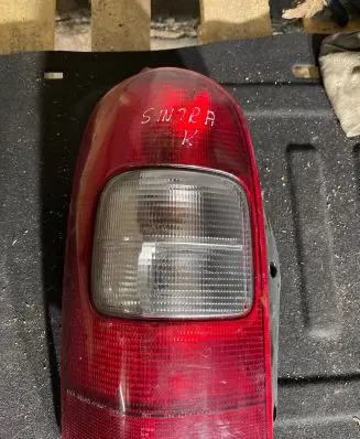 Opel Sintra Rear/tail lights 10406611 10406613
