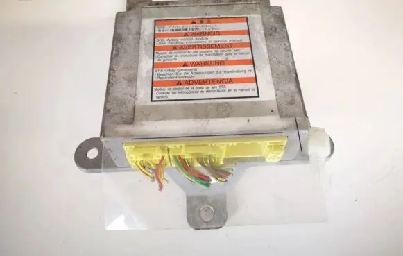 Subaru Legacy Airbag control unit/module 98221ag170 152300-8260