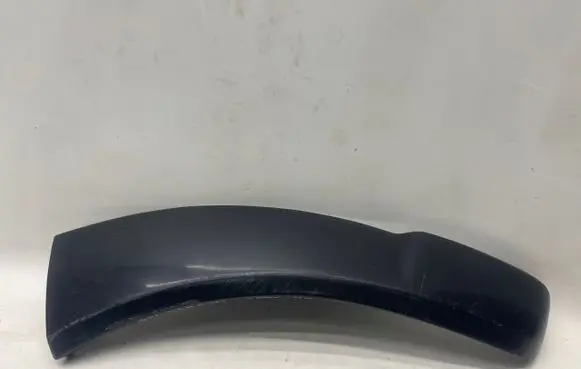 Audi Q7 4L Front bumper splitter molding 4L9822165