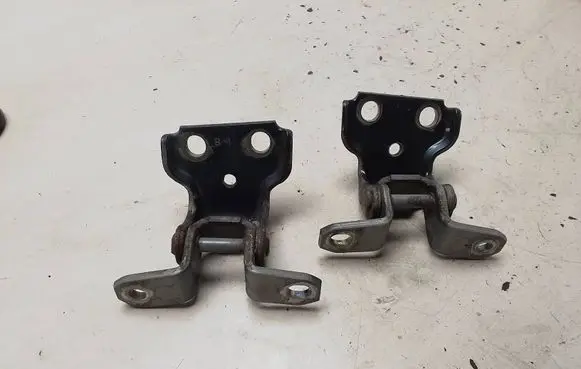 Suzuki Liana Rear door hinge set 