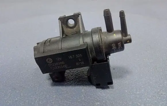 Maserati Levante Vacuum valve 55228986