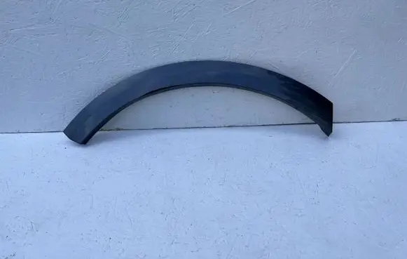 Audi Q8 Rear arch trim 4M8853818DE